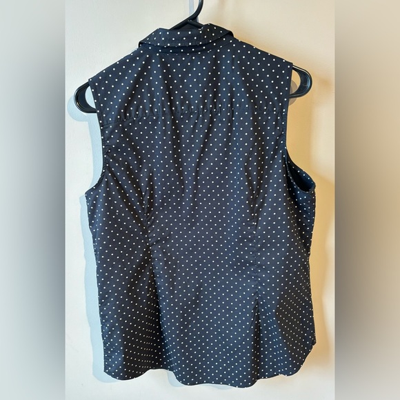 Chaos Polka Dot Sleeveless Button Up Shirt - Medium - Picture 2 of 3